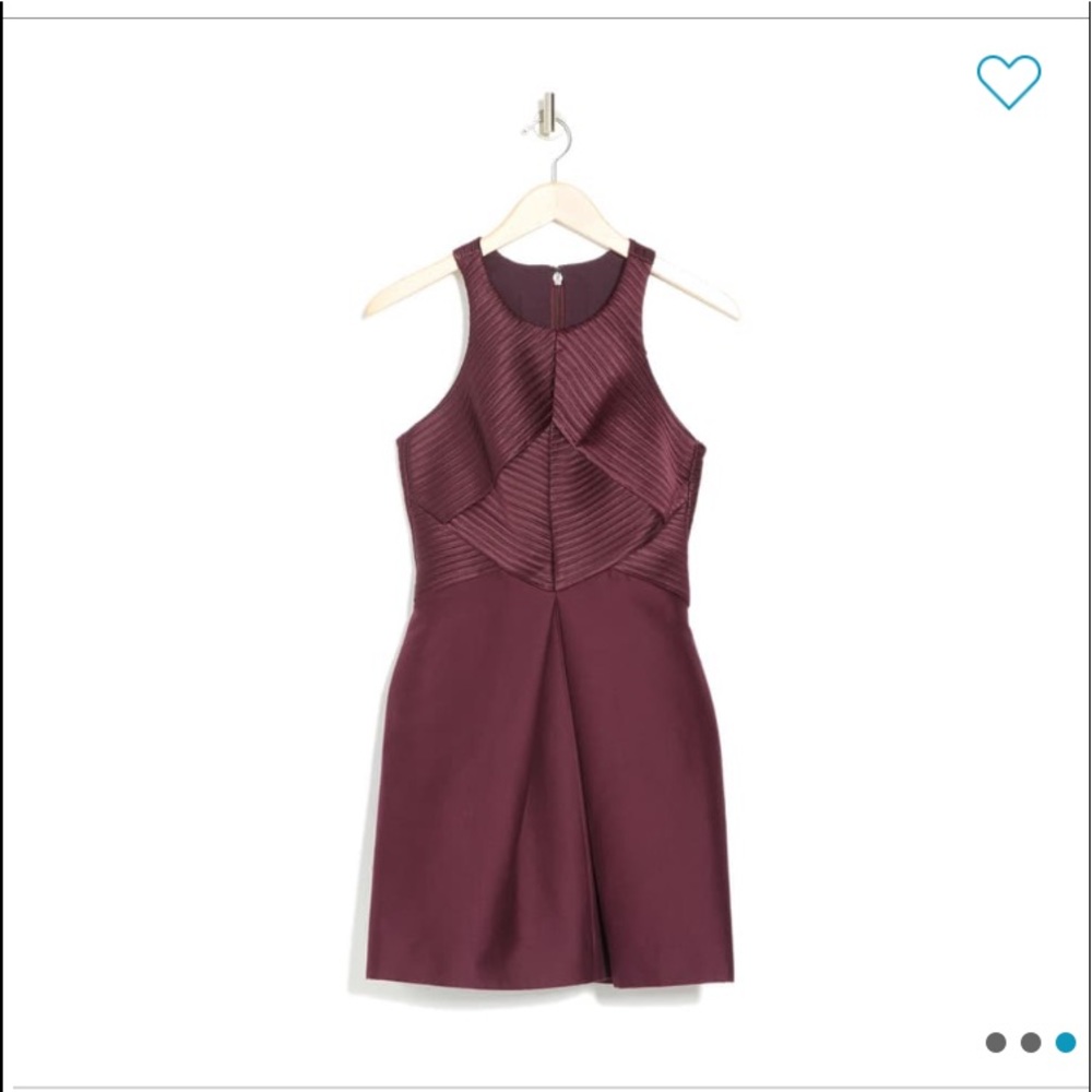 $670 HALSTON Satin Pleated Bodycon Dress